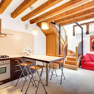 https://little-canal-3.hotelinveneto.com